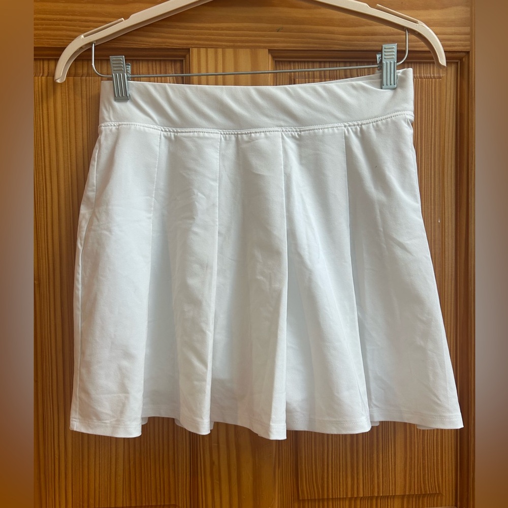 Abercrombie & Fitch White Athletic Skirt